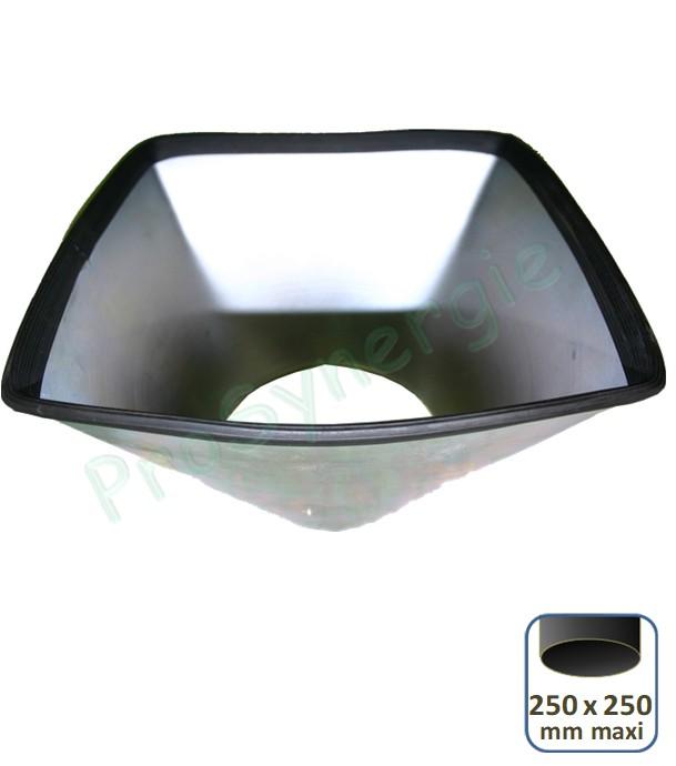 Entonnoir carré 250 x 250 pour adapter sur le capte-suie PRO1301 (pour passer du Ø 200 à carré 250 x 250 mm)